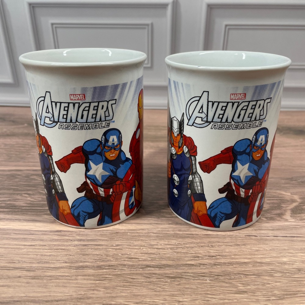 Marvel Avengers Ceramic 8oz Mugs Captain America Iron Man Hulk Thor Set of 2